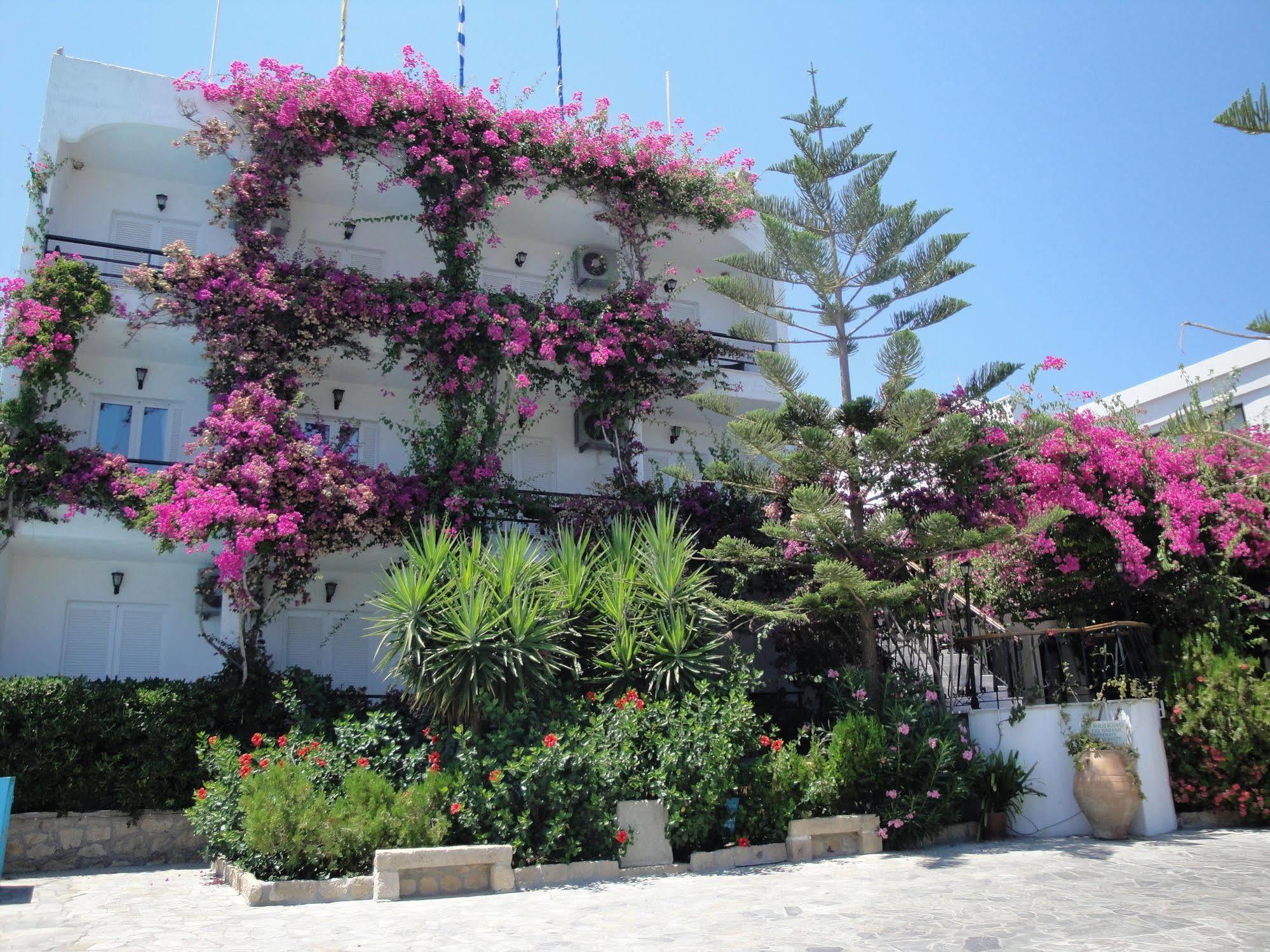 Skala Hotel Exteriér fotografie